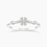 Sparkling dainty flower diamond ring