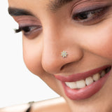 Daisy Gold Diamond Nosestud